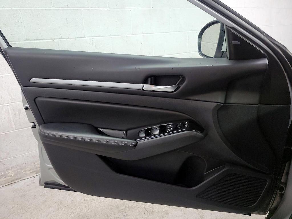 used 2023 Nissan Altima car, priced at $18,998