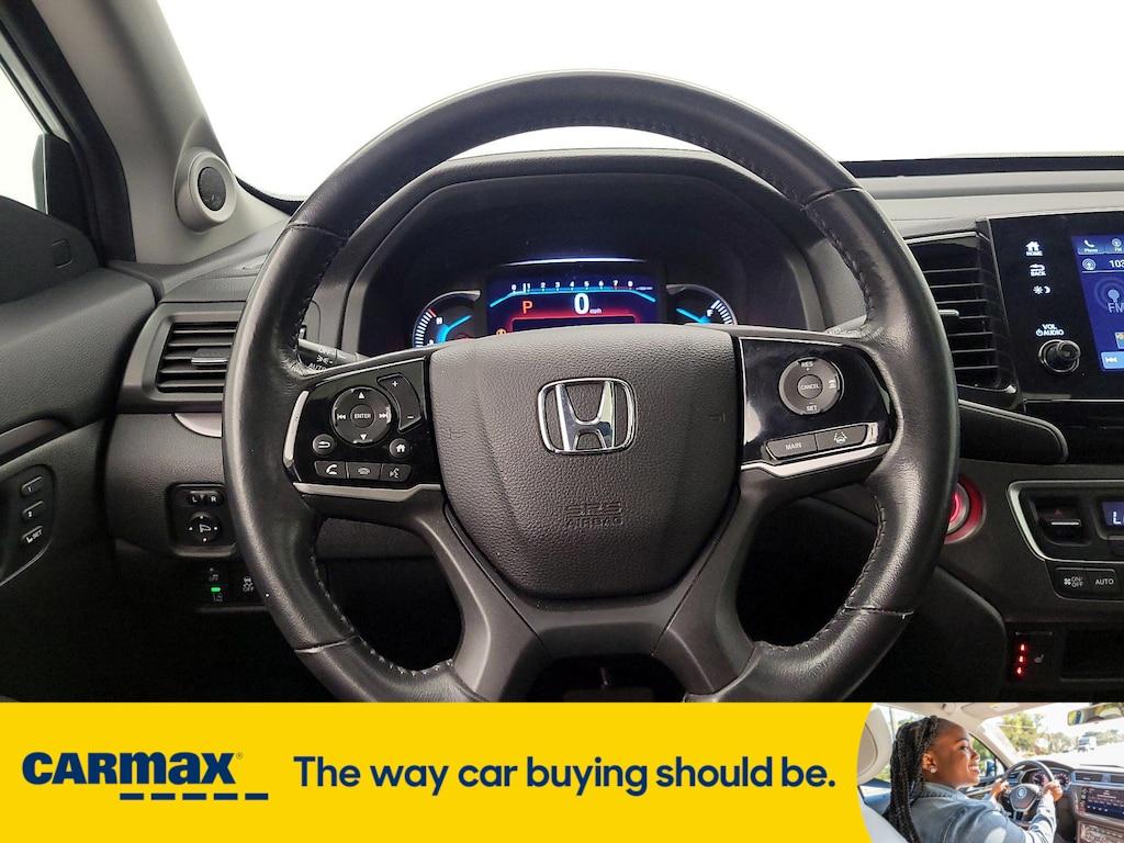 used 2022 Honda Pilot car, priced at $32,998