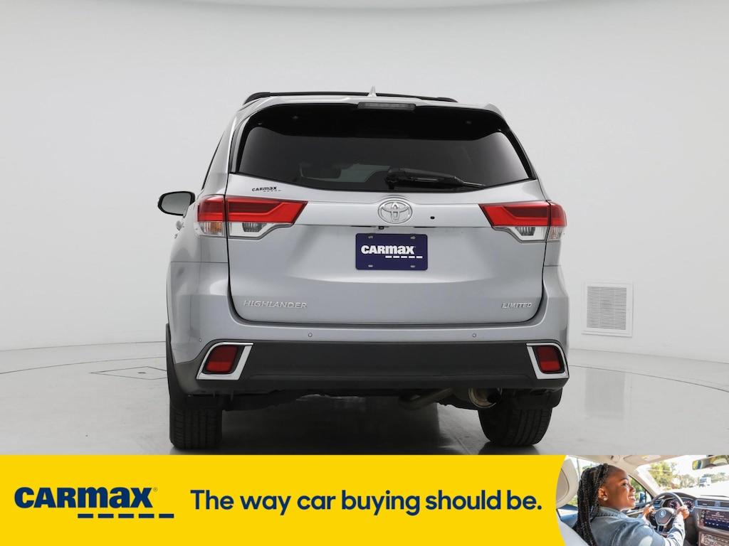 used 2017 Toyota Highlander car, priced at $27,998