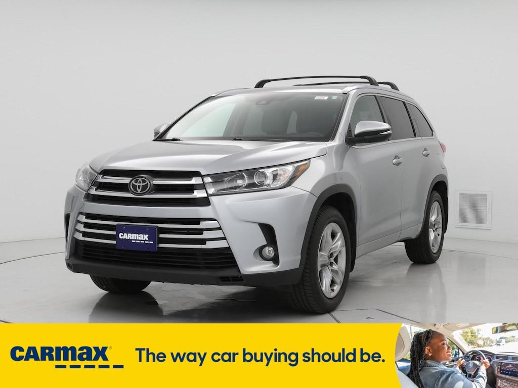 used 2017 Toyota Highlander car, priced at $27,998