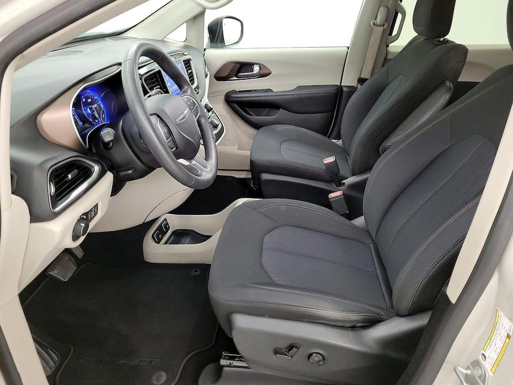 used 2017 Chrysler Pacifica car, priced at $17,998