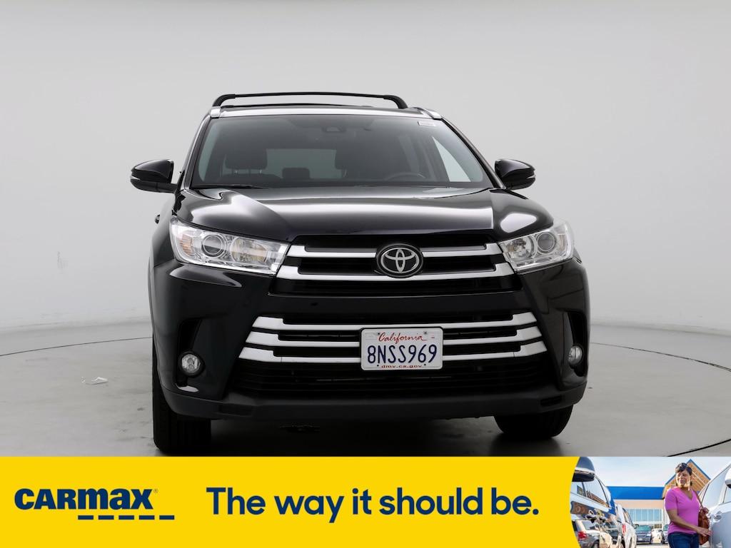 used 2019 Toyota Highlander car, priced at $28,998