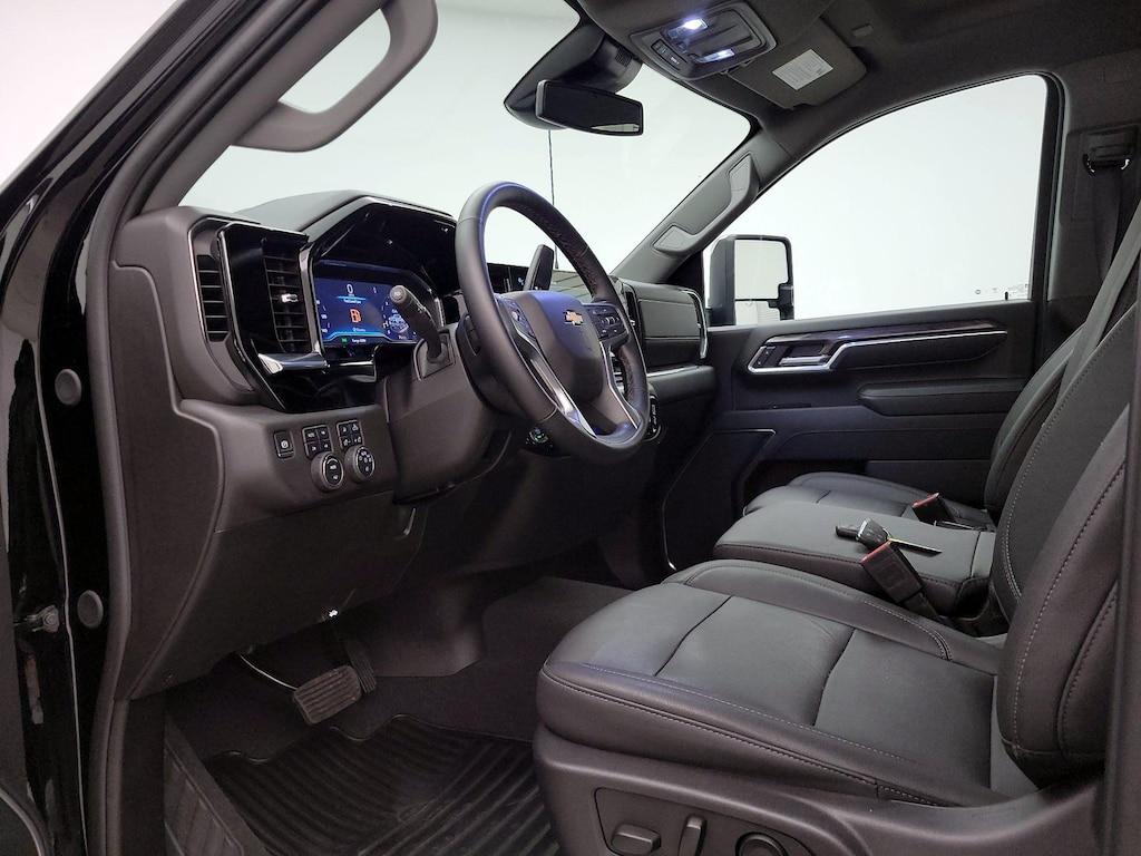 used 2025 Chevrolet Silverado 2500 car, priced at $71,998