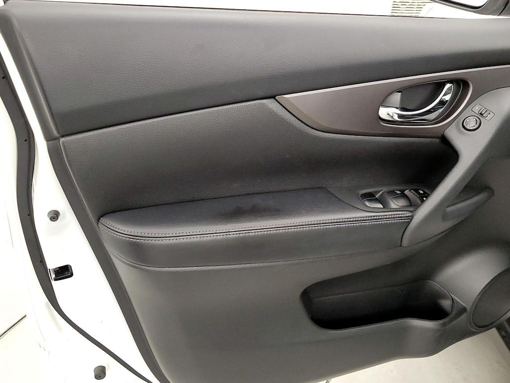 used 2016 Nissan Rogue car, priced at $12,599