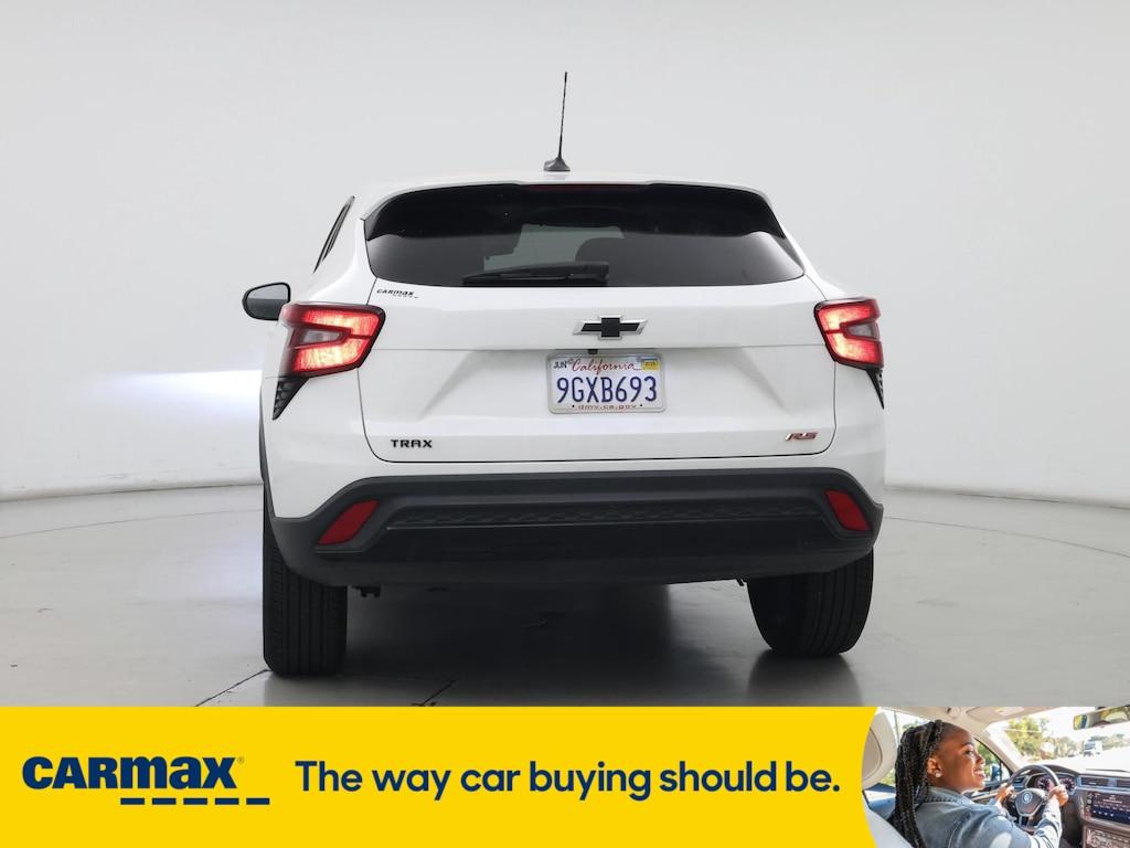 used 2024 Chevrolet Trax car, priced at $23,998