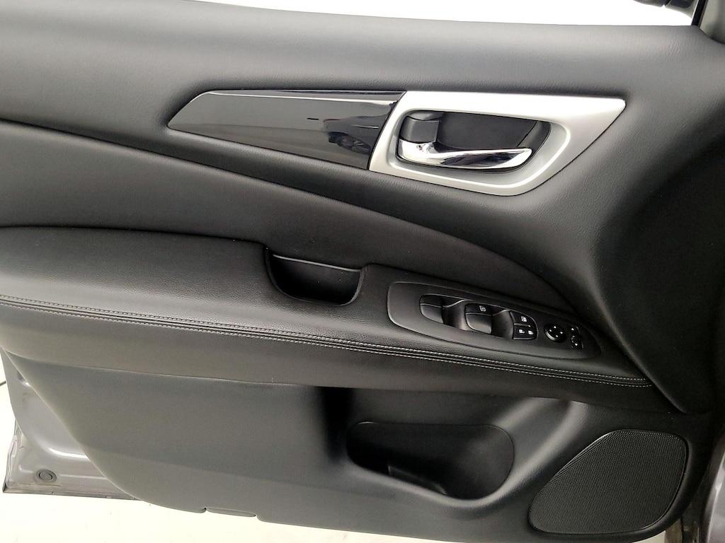 used 2019 Nissan Pathfinder car, priced at $16,998