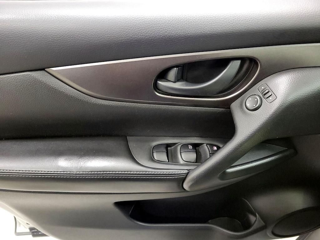 used 2017 Nissan Rogue Sport car, priced at $13,998