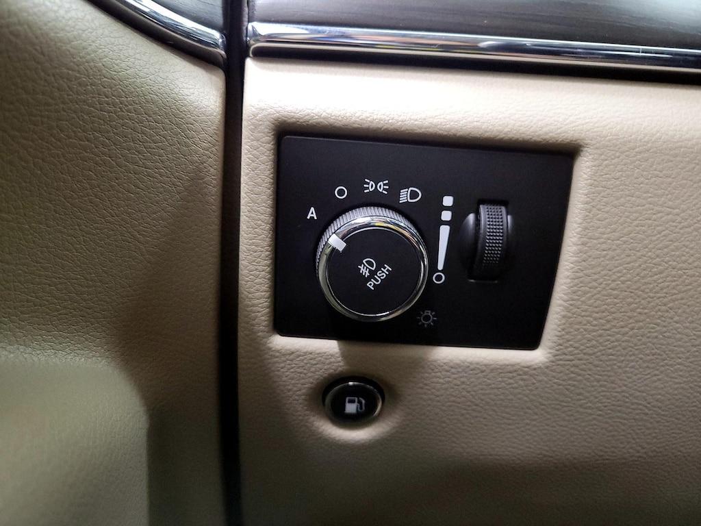 used 2019 Jeep Grand Cherokee car, priced at $27,998