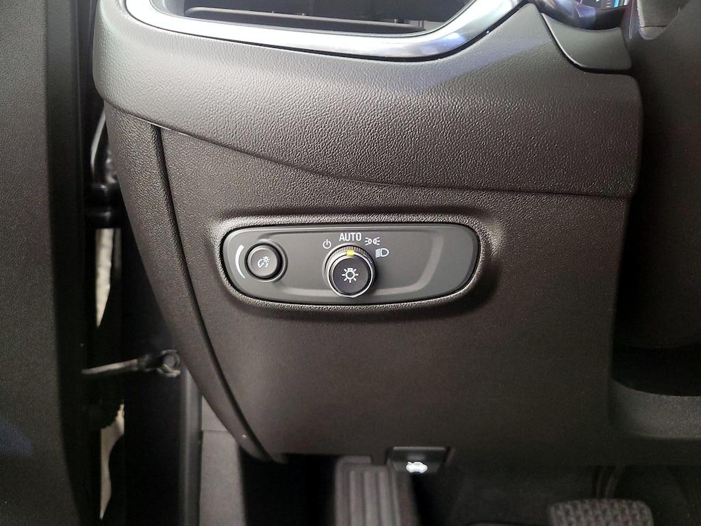 used 2022 Chevrolet Equinox car, priced at $19,998
