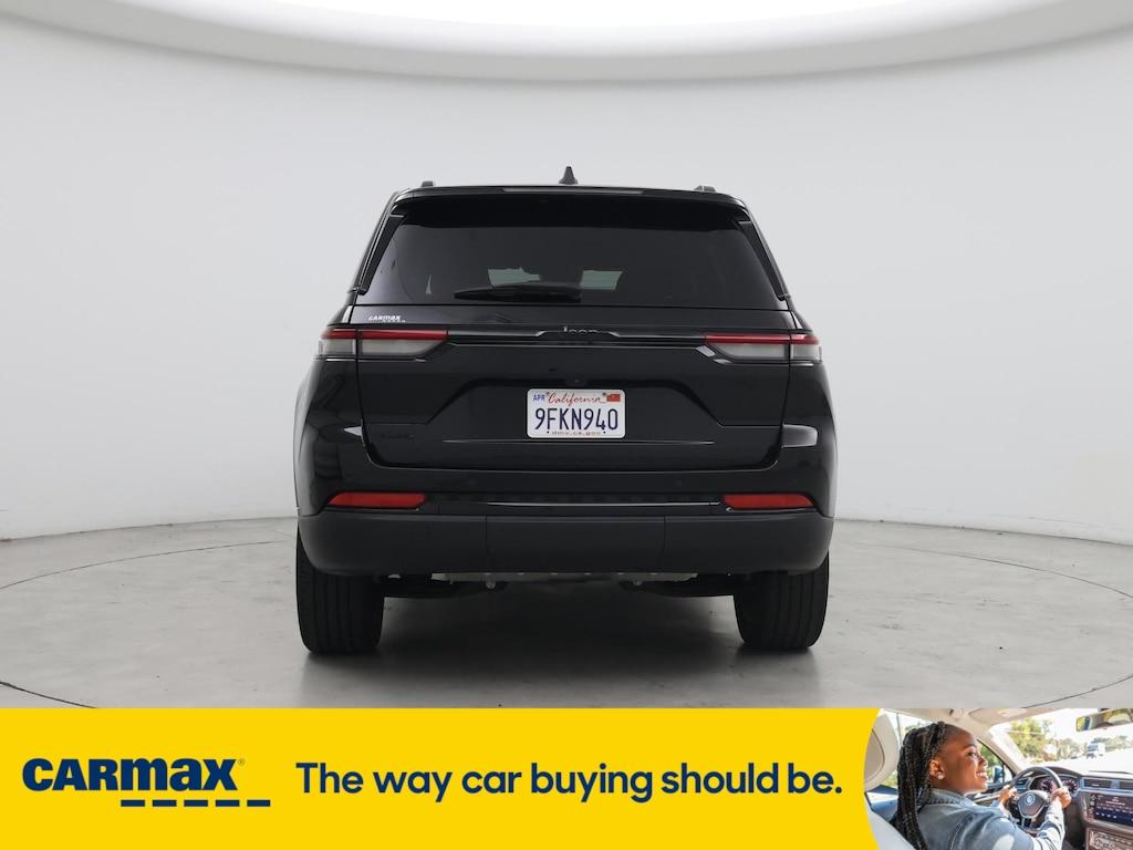 used 2023 Jeep Grand Cherokee car, priced at $35,998