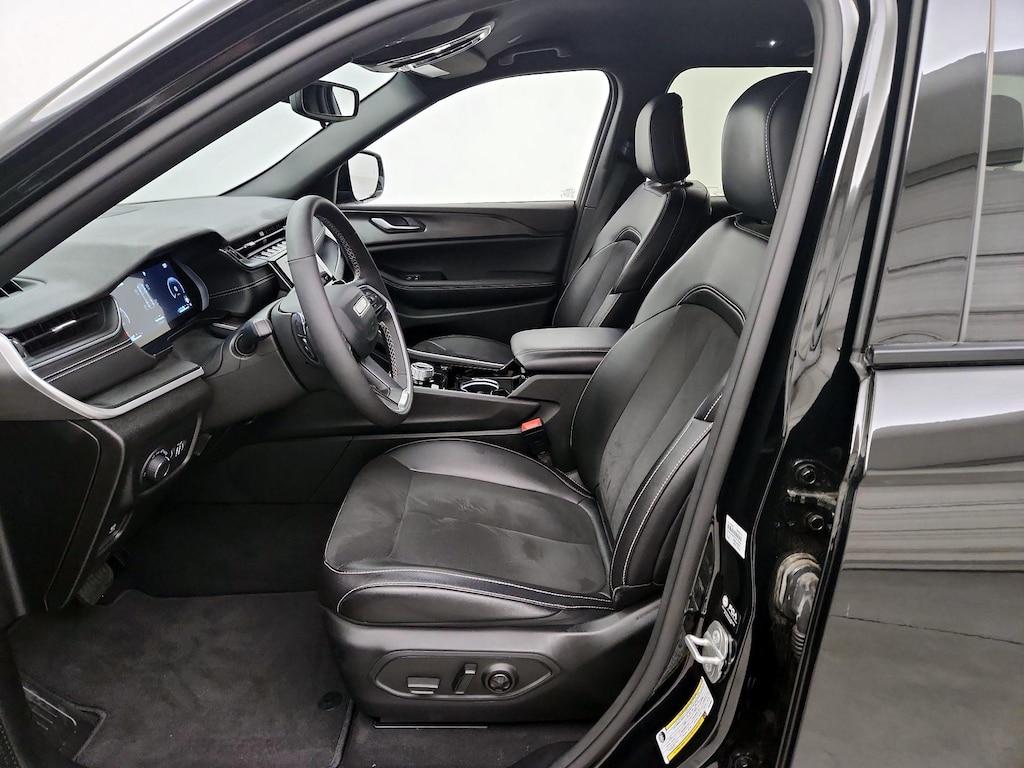 used 2023 Jeep Grand Cherokee car, priced at $35,998