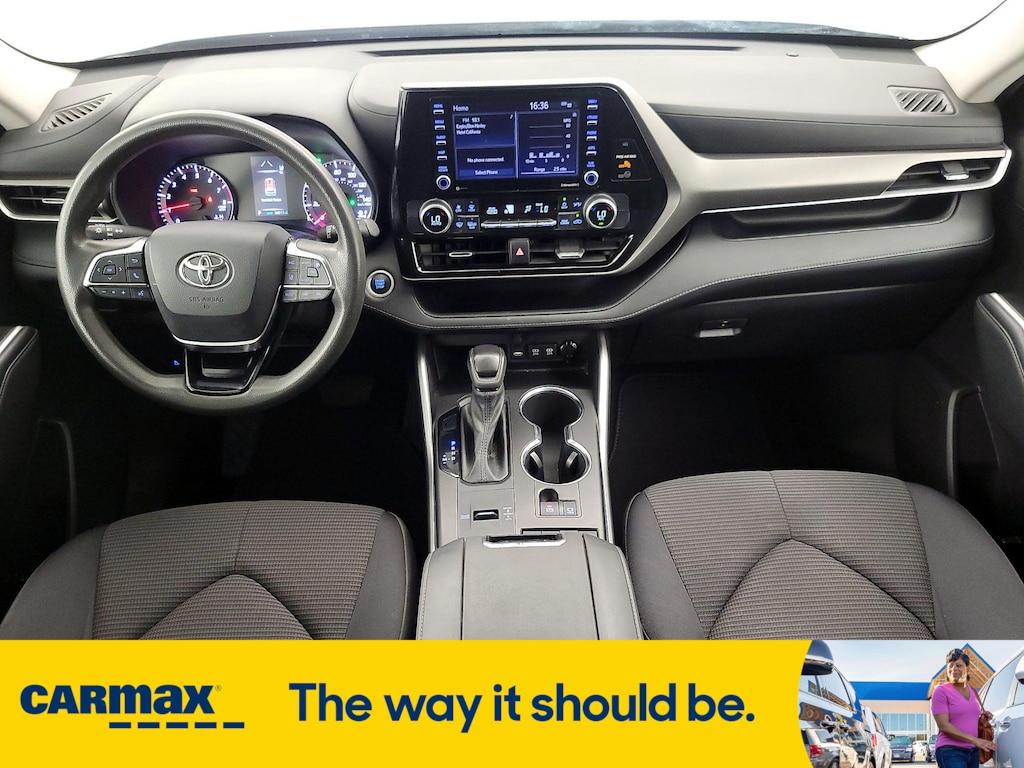 used 2021 Toyota Highlander car, priced at $29,998