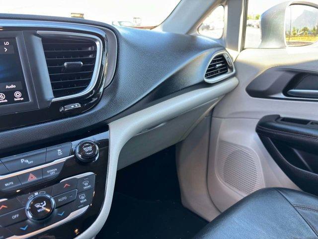 used 2020 Chrysler Pacifica car, priced at $22,372