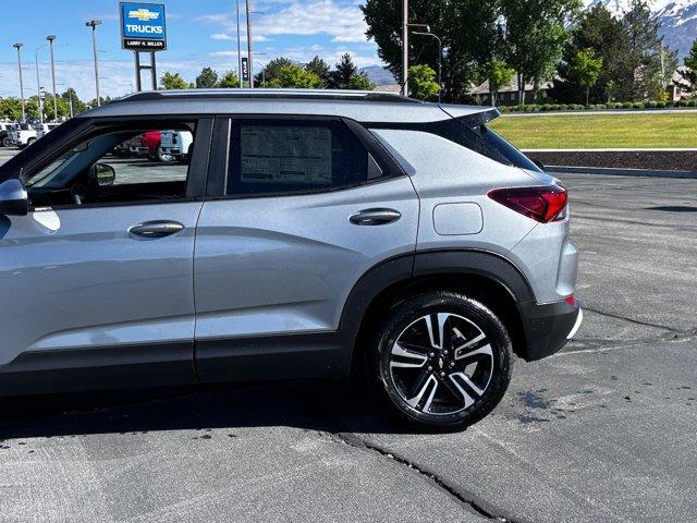 new 2024 Chevrolet TrailBlazer car, priced at $27,495