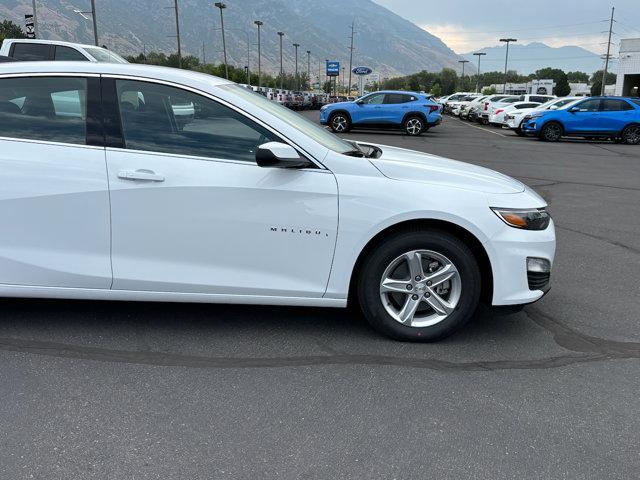 new 2025 Chevrolet Malibu car, priced at $27,420