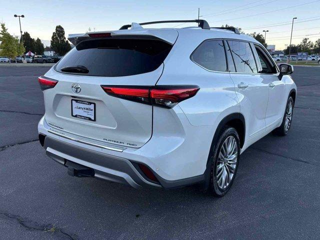 used 2021 Toyota Highlander car, priced at $40,993