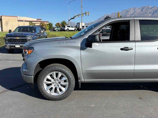 new 2024 Chevrolet Silverado 1500 car, priced at $42,995