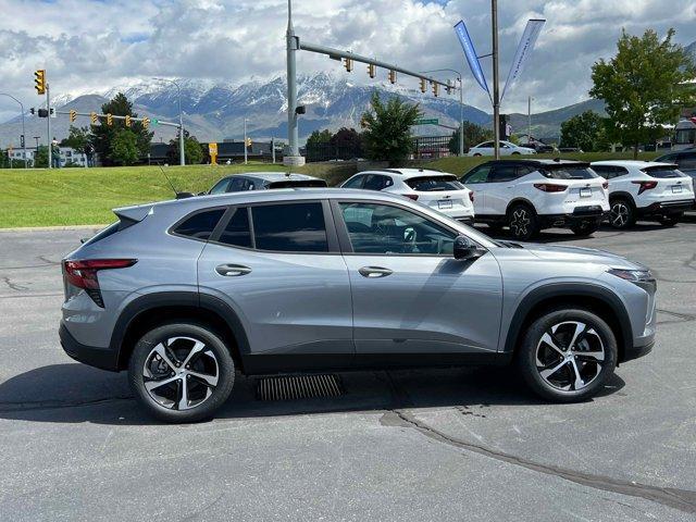 new 2025 Chevrolet Trax car, priced at $24,735