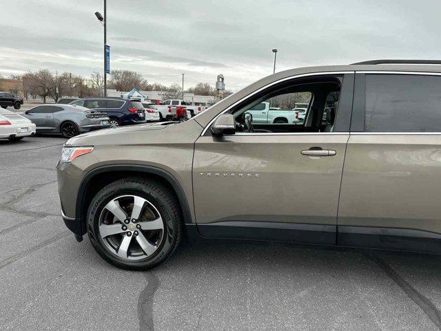 used 2020 Chevrolet Traverse car, priced at $22,991