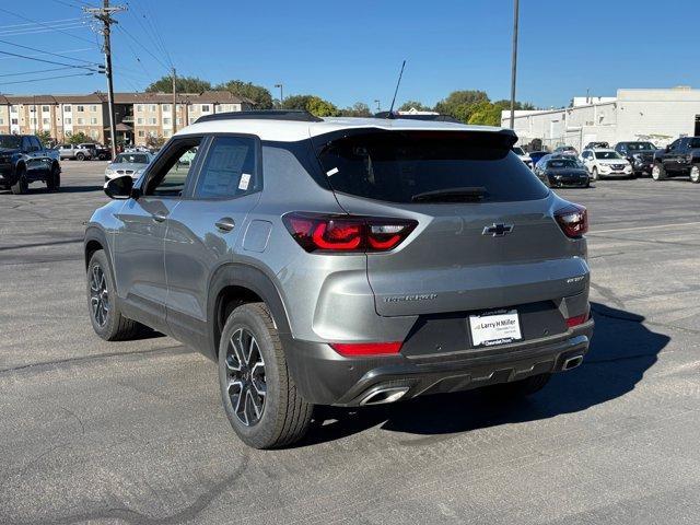 new 2025 Chevrolet TrailBlazer car, priced at $29,238