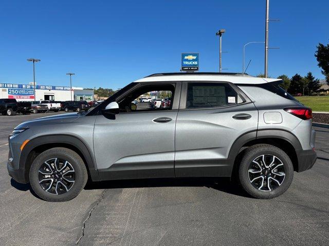 new 2025 Chevrolet TrailBlazer car, priced at $29,238