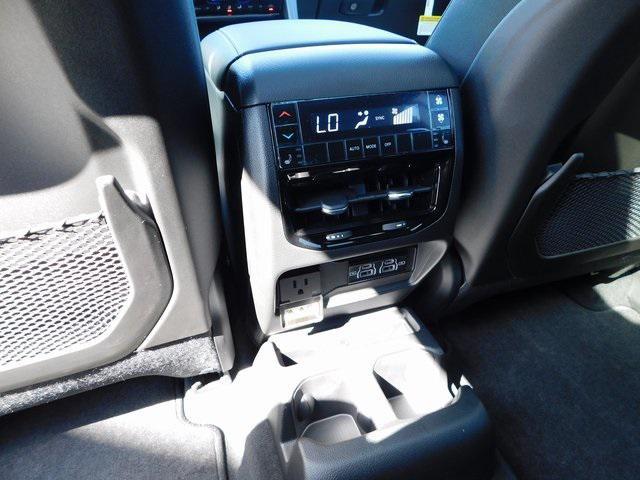 used 2025 Jeep Grand Cherokee L car, priced at $46,981