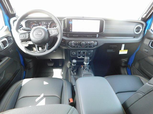 new 2025 Jeep Gladiator car, priced at $45,610