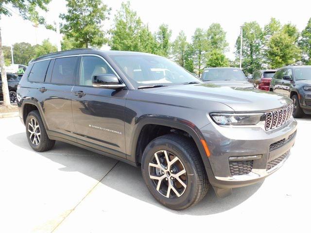 new 2024 Jeep Grand Cherokee L car, priced at $49,560