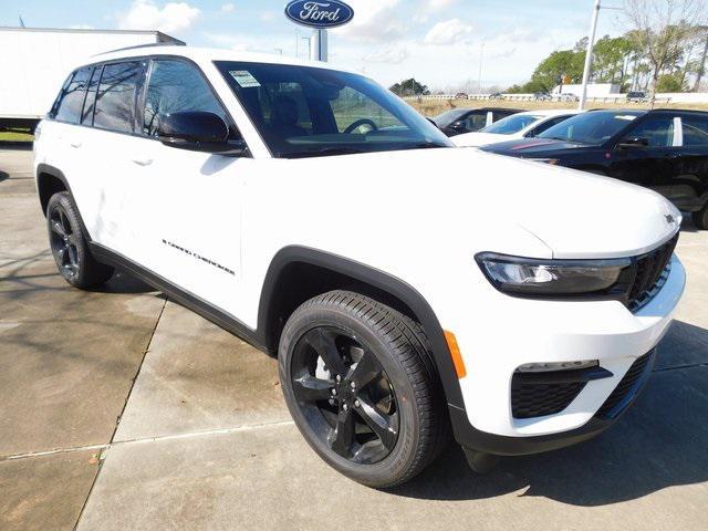 new 2024 Jeep Grand Cherokee car, priced at $46,150