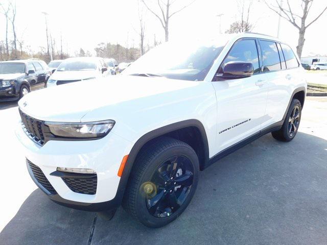 new 2024 Jeep Grand Cherokee car, priced at $46,150