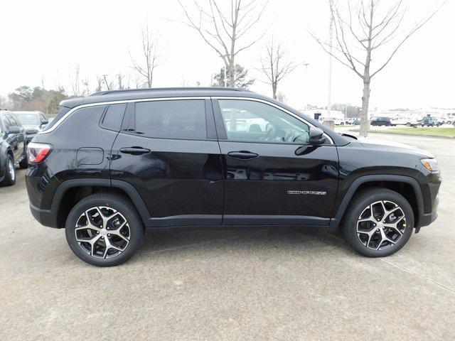 new 2024 Jeep Compass car, priced at $32,600