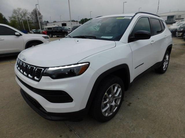 new 2024 Jeep Compass car, priced at $31,334