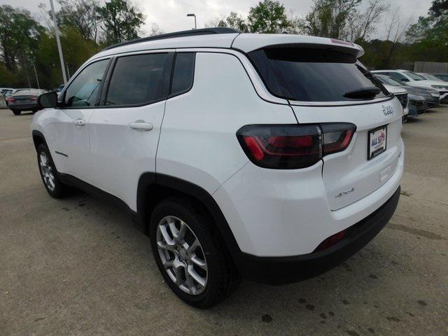 new 2024 Jeep Compass car, priced at $31,334