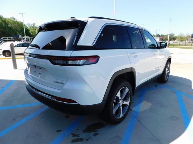 new 2025 Jeep Grand Cherokee car, priced at $42,426