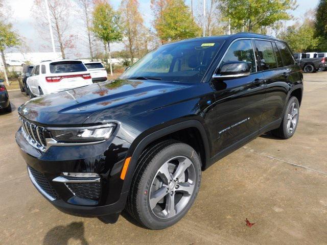 new 2024 Jeep Grand Cherokee car, priced at $49,461