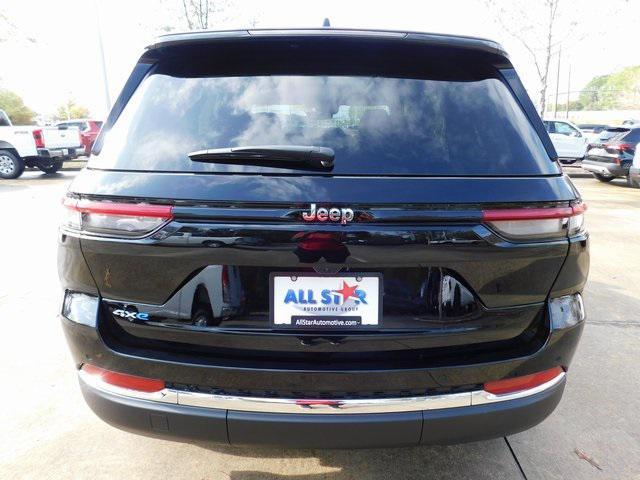 new 2024 Jeep Grand Cherokee car, priced at $49,461