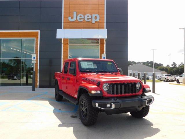 new 2025 Jeep Gladiator car, priced at $45,610