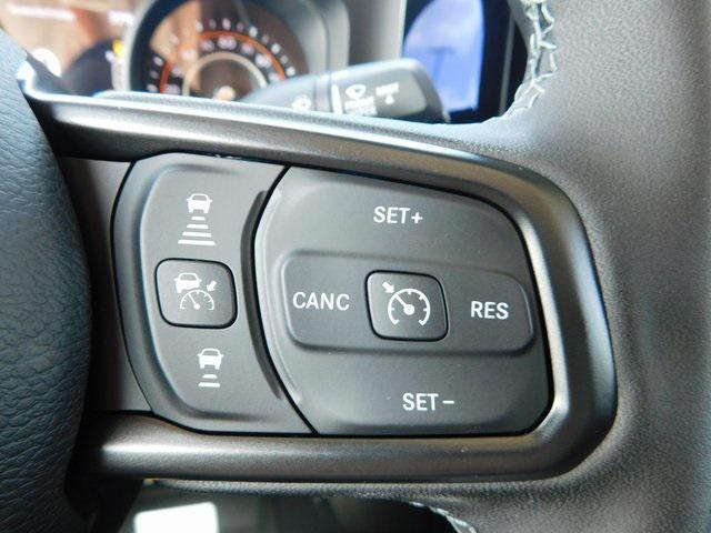 new 2025 Jeep Gladiator car, priced at $45,610
