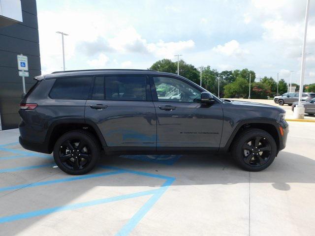 new 2025 Jeep Grand Cherokee L car, priced at $47,421