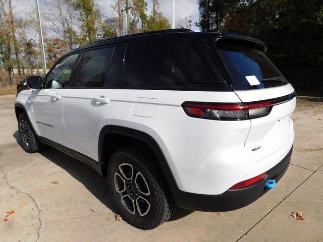 new 2024 Jeep Grand Cherokee car, priced at $58,197