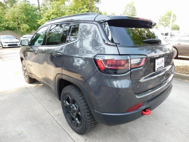 new 2024 Jeep Compass car, priced at $32,927