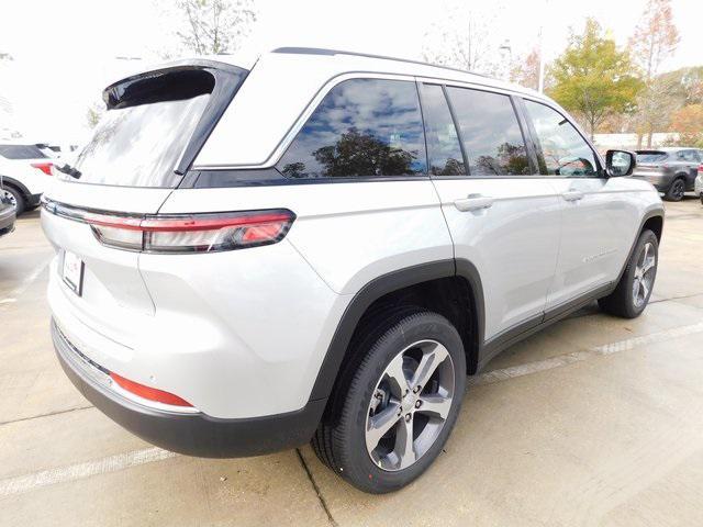 new 2024 Jeep Grand Cherokee car, priced at $52,505