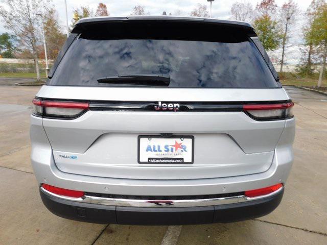 new 2024 Jeep Grand Cherokee car, priced at $52,505