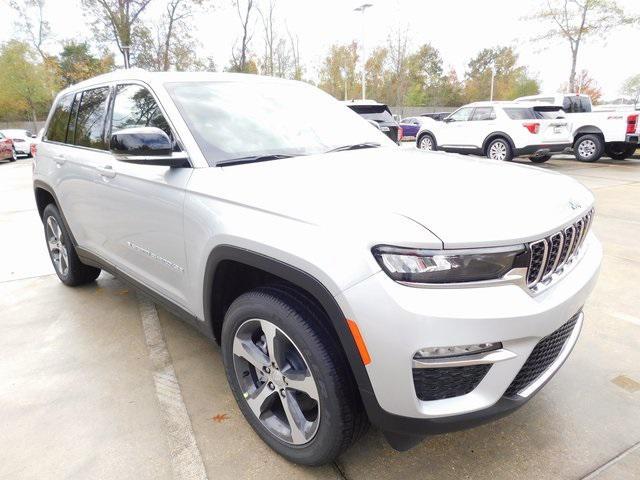 new 2024 Jeep Grand Cherokee car, priced at $52,505