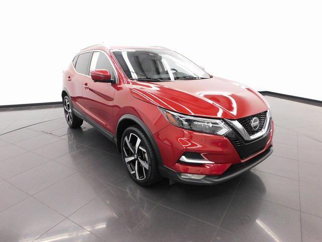 used 2020 Nissan Rogue Sport car, priced at $16,987