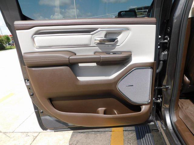 new 2025 Ram 1500 car, priced at $55,747