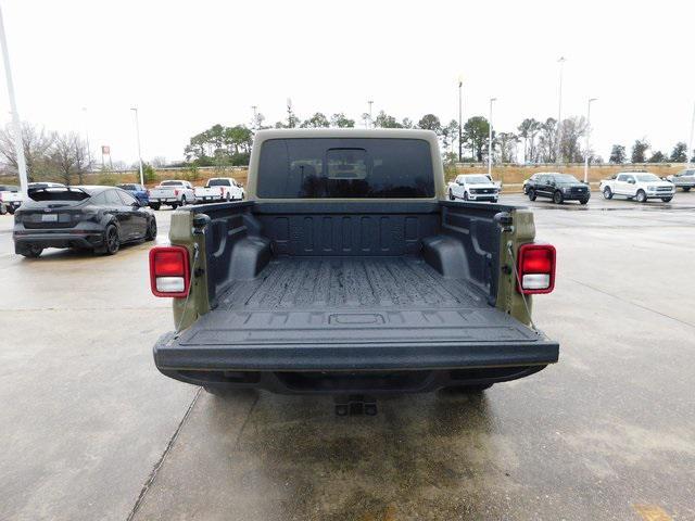 new 2025 Jeep Gladiator car, priced at $40,788