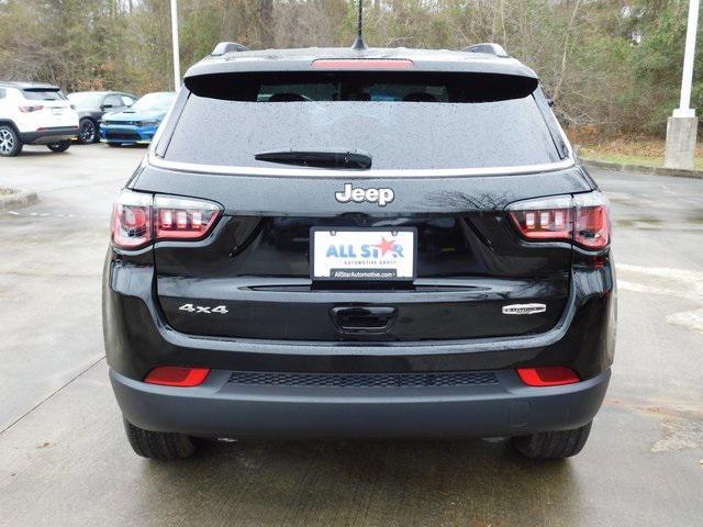 new 2024 Jeep Compass car, priced at $26,000