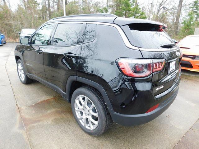 new 2024 Jeep Compass car, priced at $26,000