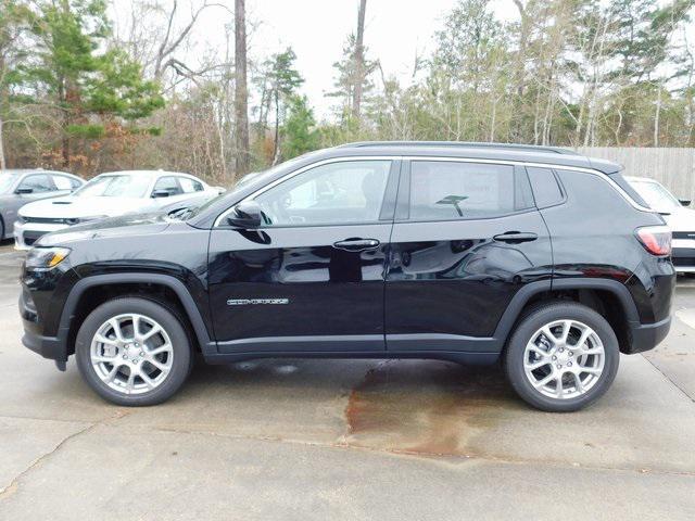 new 2024 Jeep Compass car, priced at $26,000